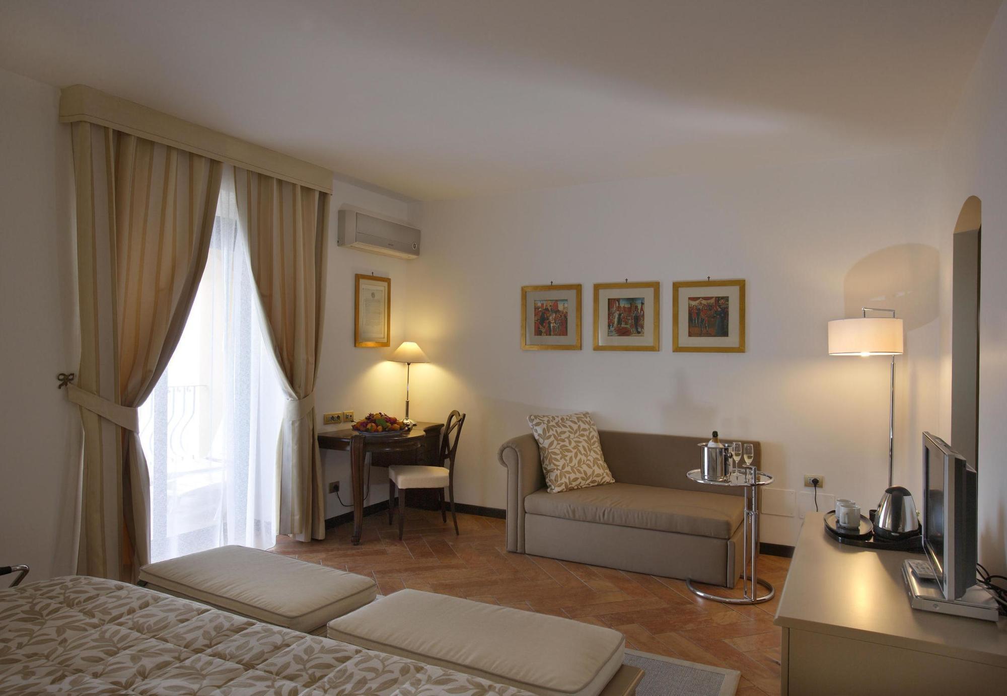 Baia Taormina Hotels & Spa Forza dʼAgro Quarto foto